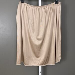 Vintage Vassarette Half Slip Plus Size 3X 48 11-822 Beige Nylon Tan Lace Slit